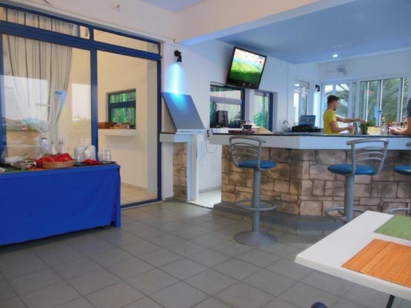 Bouradanis Village Aparthotel